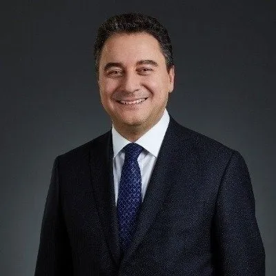 Ali babacan kimdir? Annesi babası nereli?