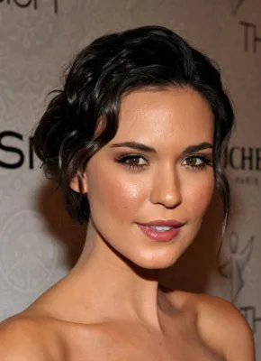 Odette Juliette Annable Kimdir? Odette Juliette Annable Supergirl Olma Hikayesi?