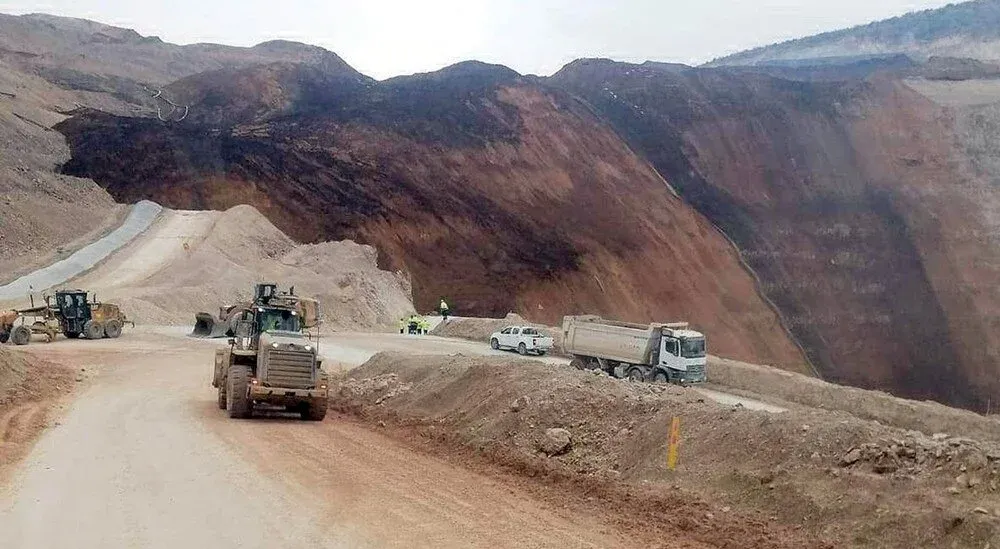 Erzincan İliç Altın Madeni Toprak Kayması Oldu! Ölü ve Yaralılar Var!