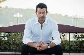 Kenan İmirzalıoğlu kaç yaşında, boyu, dizileri, filmleri, Kenan İmirzalıoğlu Biyografisi?