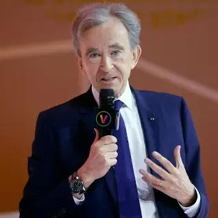 Bernard Arnault, dünyanın en zengin insanı oldu!